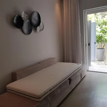 Elegant House Under Acropolis Apartment *